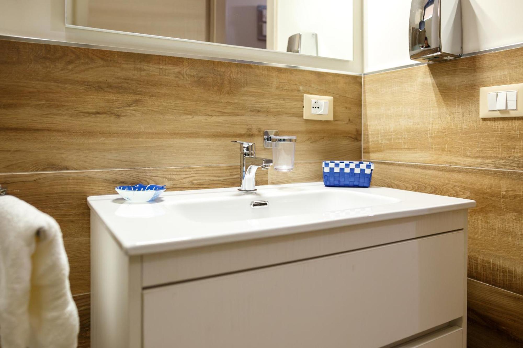 frontemare guesthouse Monopoli Chambre photo